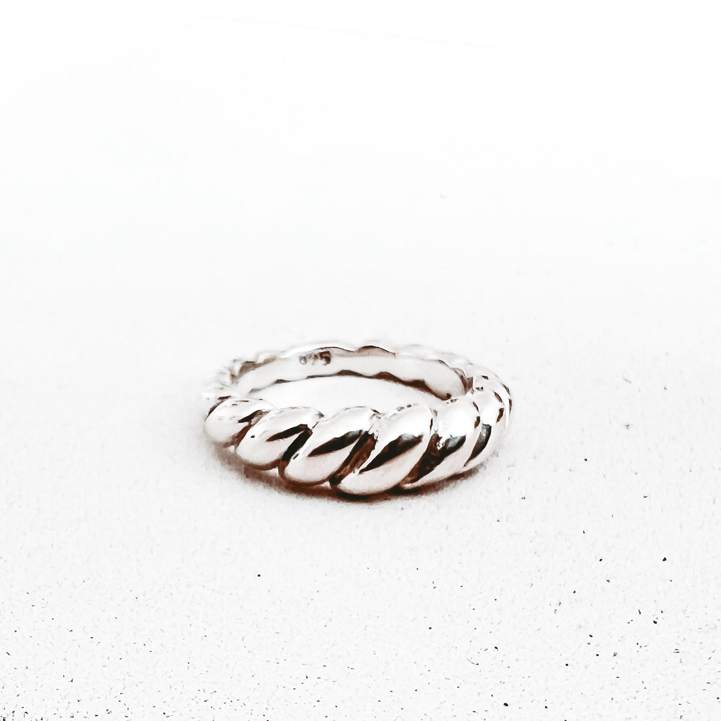 Skinny Croissant Ring