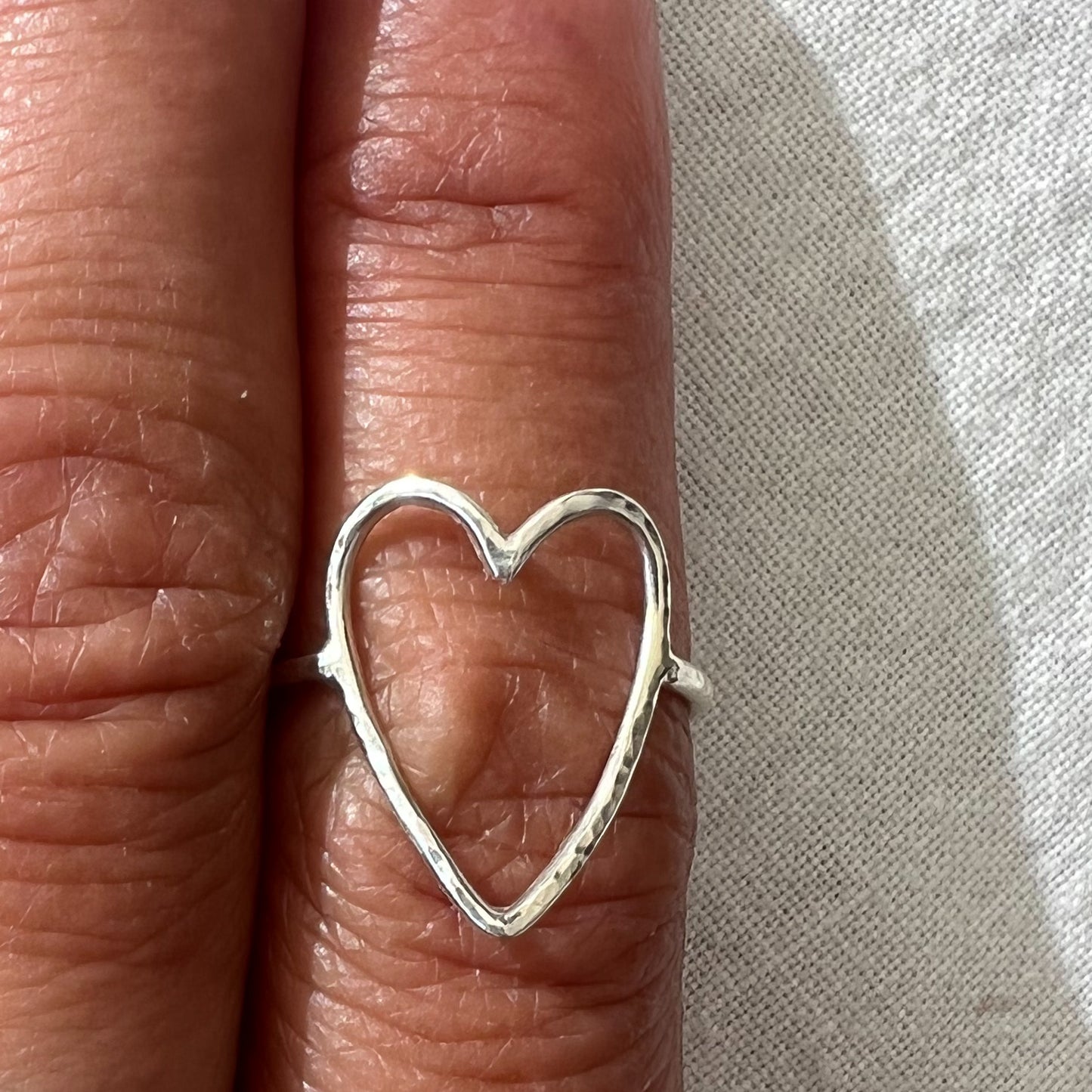 Outline Heart Ring